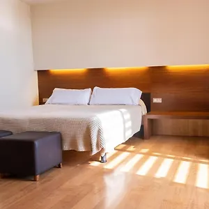 Turin 3*, Barcelona Spain